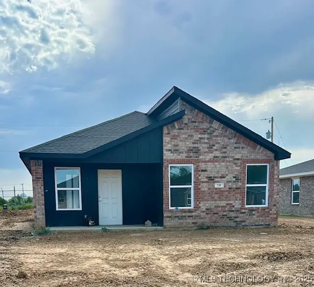 828 Elm Street, Seminole, OK 74868 - Image #1