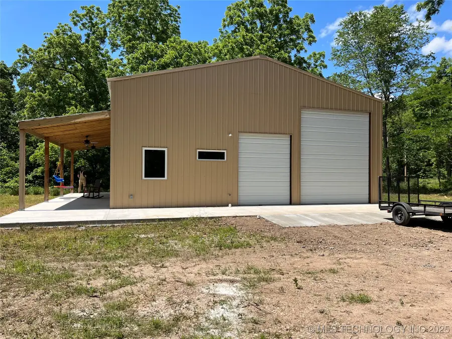 49381 525 Road, Kenwood, OK 74364 - Image #2