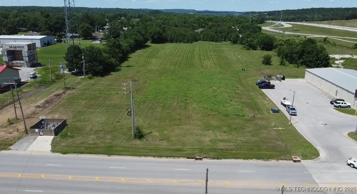 W 41st Street S, Tulsa, OK 74107 - #1