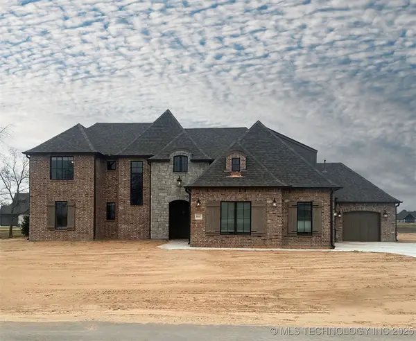 8337 S Timber Wolf Drive, Broken Arrow, OK 74014