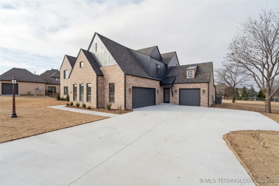6322 N Wildwood Lane, Owasso, OK 74055 - Image #3