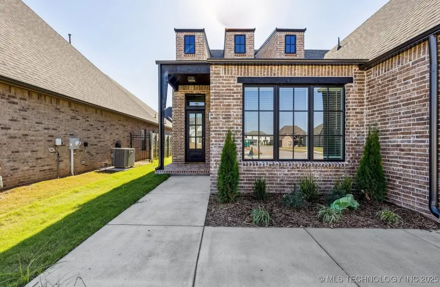5402 E 126th Street S, Bixby, OK 74008 - Image #2