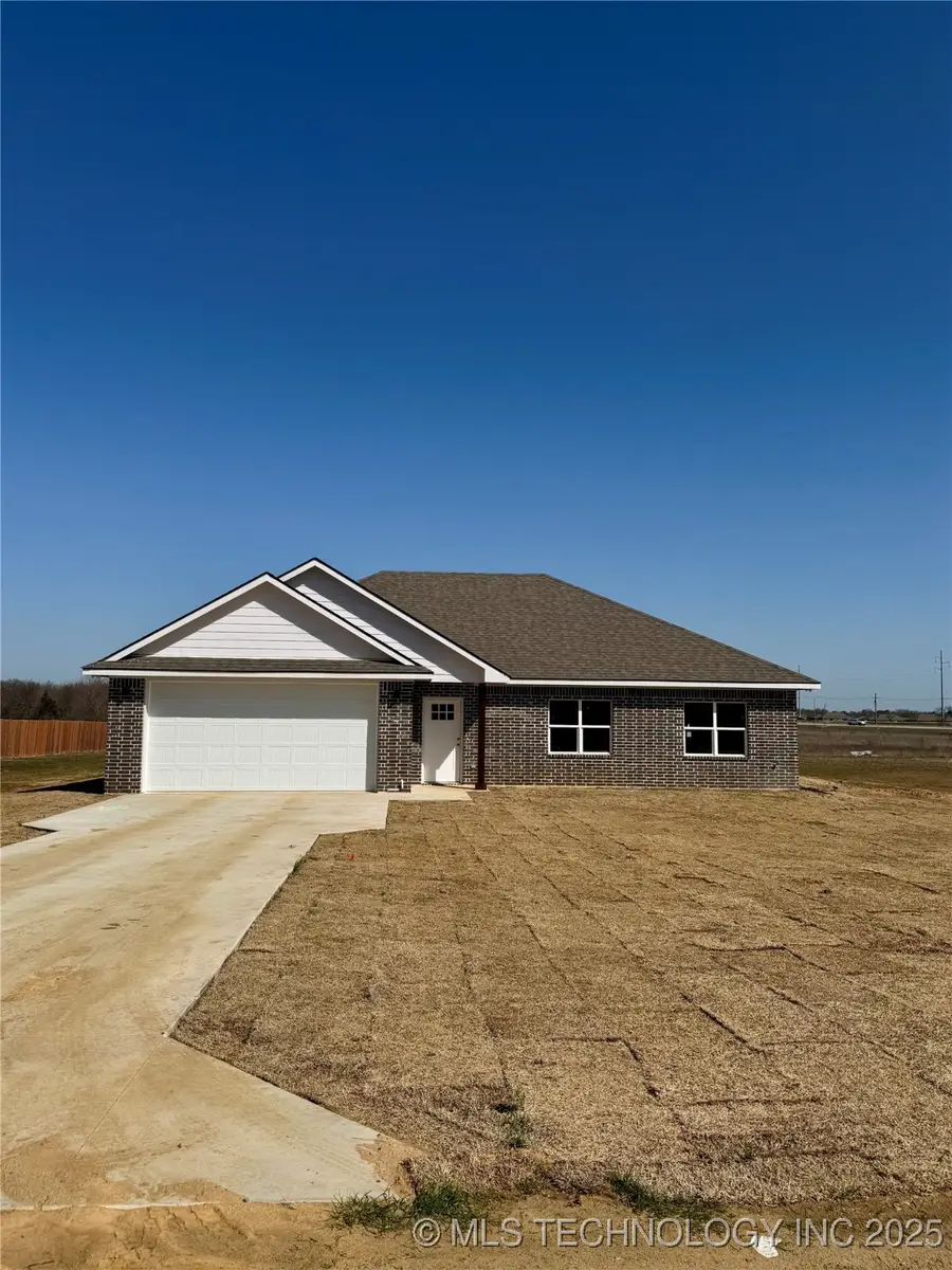 108 Michael, Calera, OK 74730 - Image #2