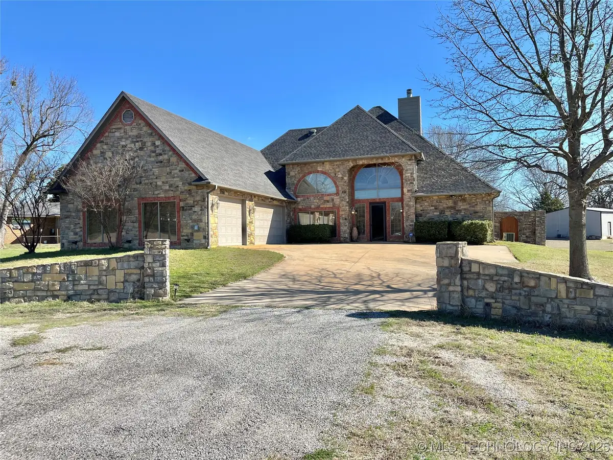 7220 Sioux Lane, Kingston, OK 73439 - Image #1