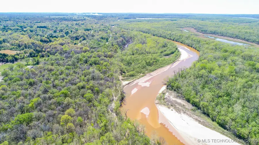 90 Chief Jim, Canadian Shores, OK 74501 - Image #3