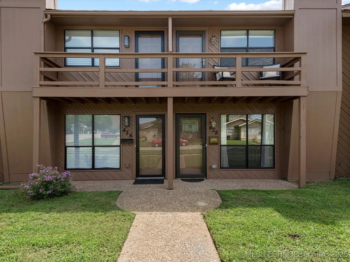 428 S Shawnee Avenue, Bartlesville, OK 74003 - Image #1