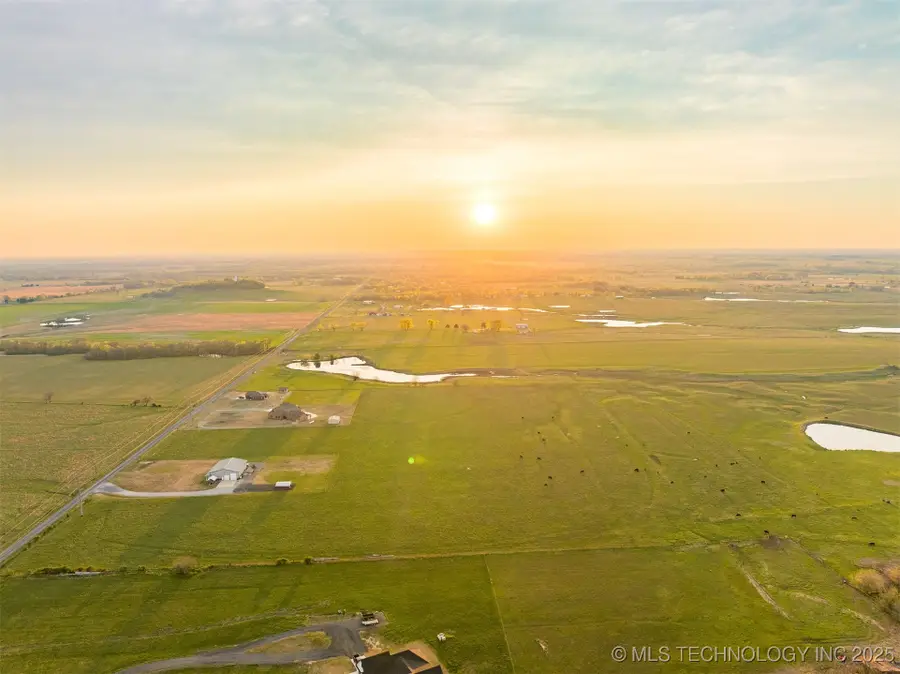 2 S 720 Road, Wagoner, OK 74467 - Image #2