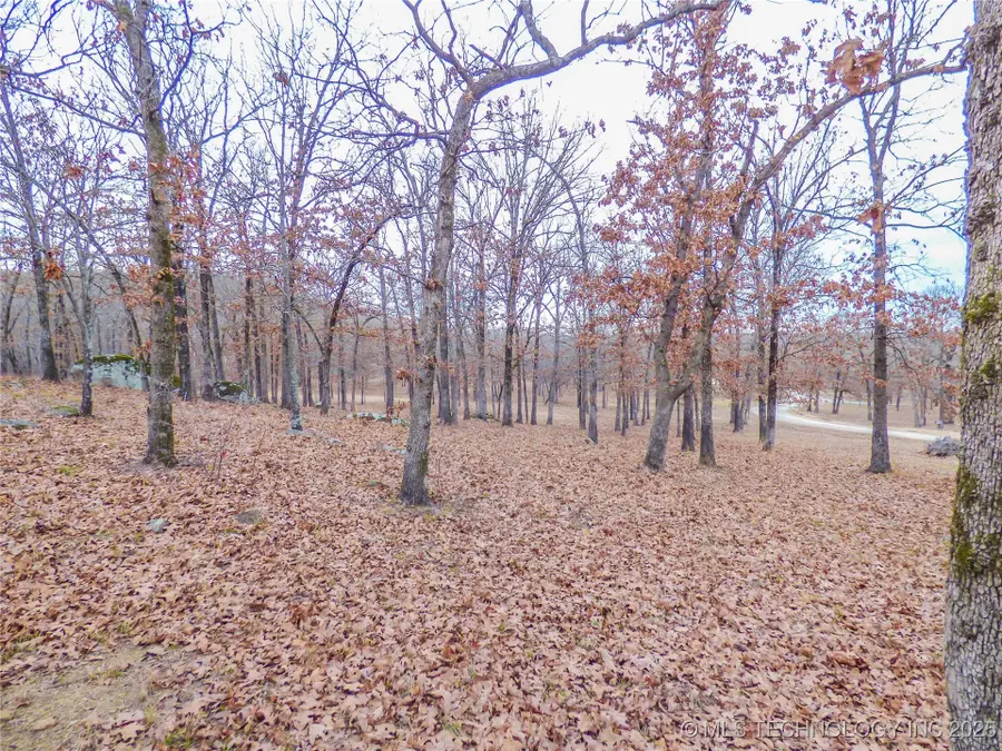 22 Duchess Creek Drive, Porum, OK 74455 - #2