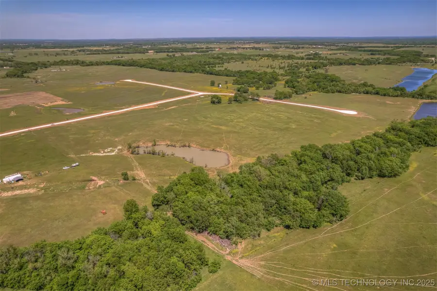 36778 E 186th Street S, Porter, OK 74454 - Image #2
