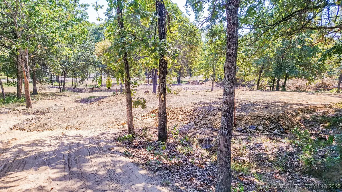 20 Duchess Creek Drive, Porum, OK 74455 - Image #1