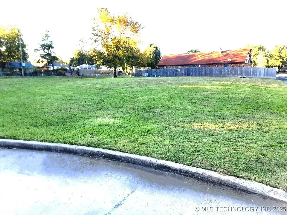 SE 13th, Pryor, OK 74361 - Image #1