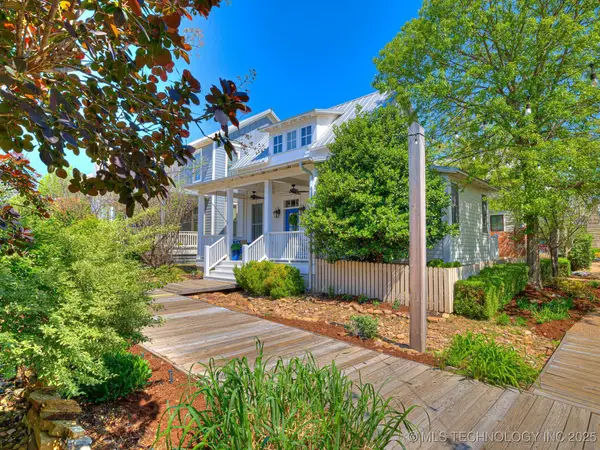 35 Boardwalk Street #A, Carlton Landing, OK 74432