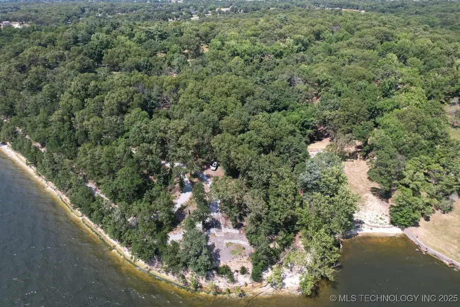 4451 W 20th Road, Grove, OK 74344 - Image #2