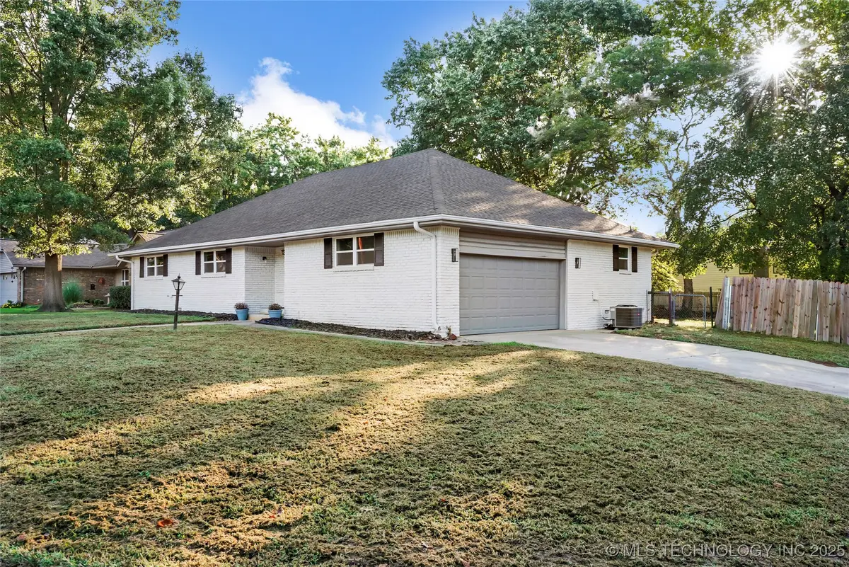 7737 S Park Avenue, Broken Arrow, OK 74011 - Image #1