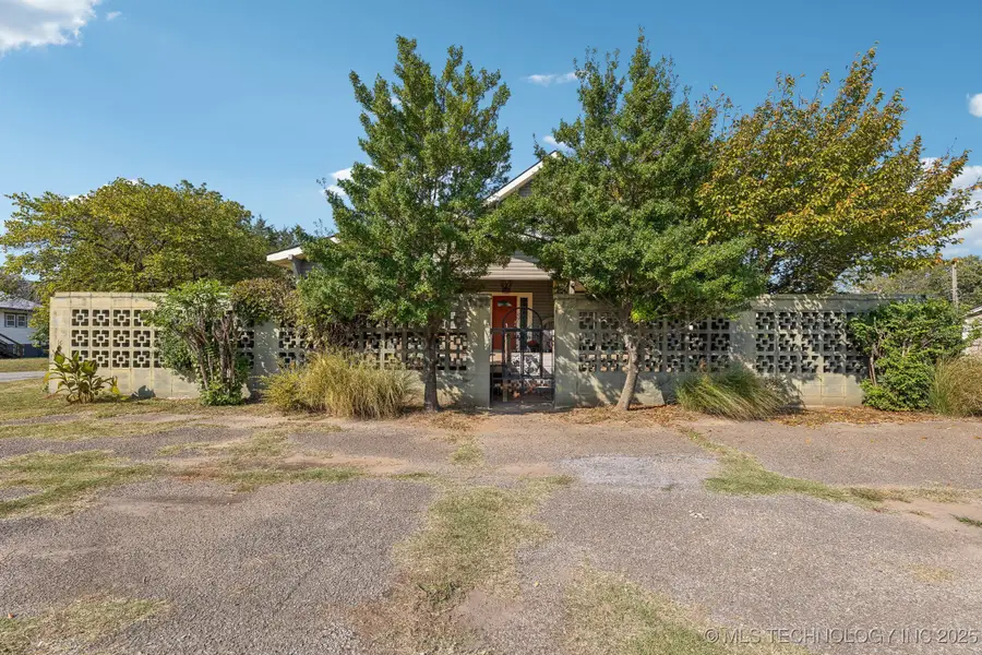 1424 S Main Street, Sapulpa, OK 74066 - Image #2