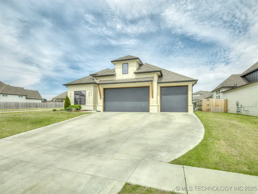 3005 E 146th Place S, Bixby, OK 74008 - Image #3