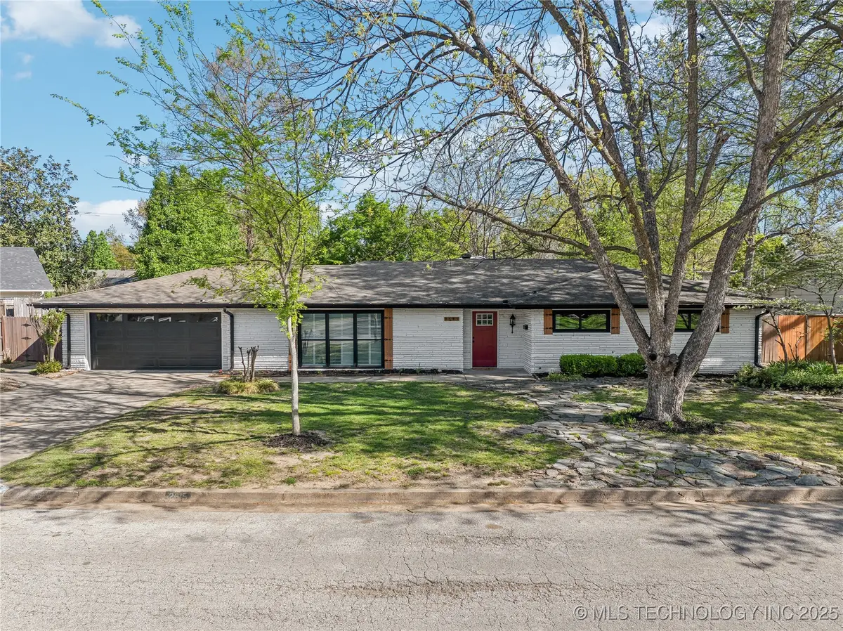 2615 E 59th Street, Tulsa, OK 74105 - Image #1