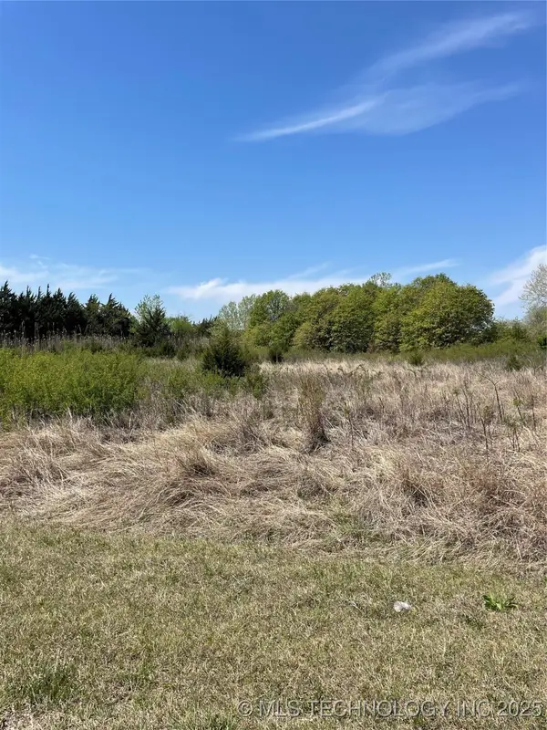 Oak Drive, Duncan, OK 73533