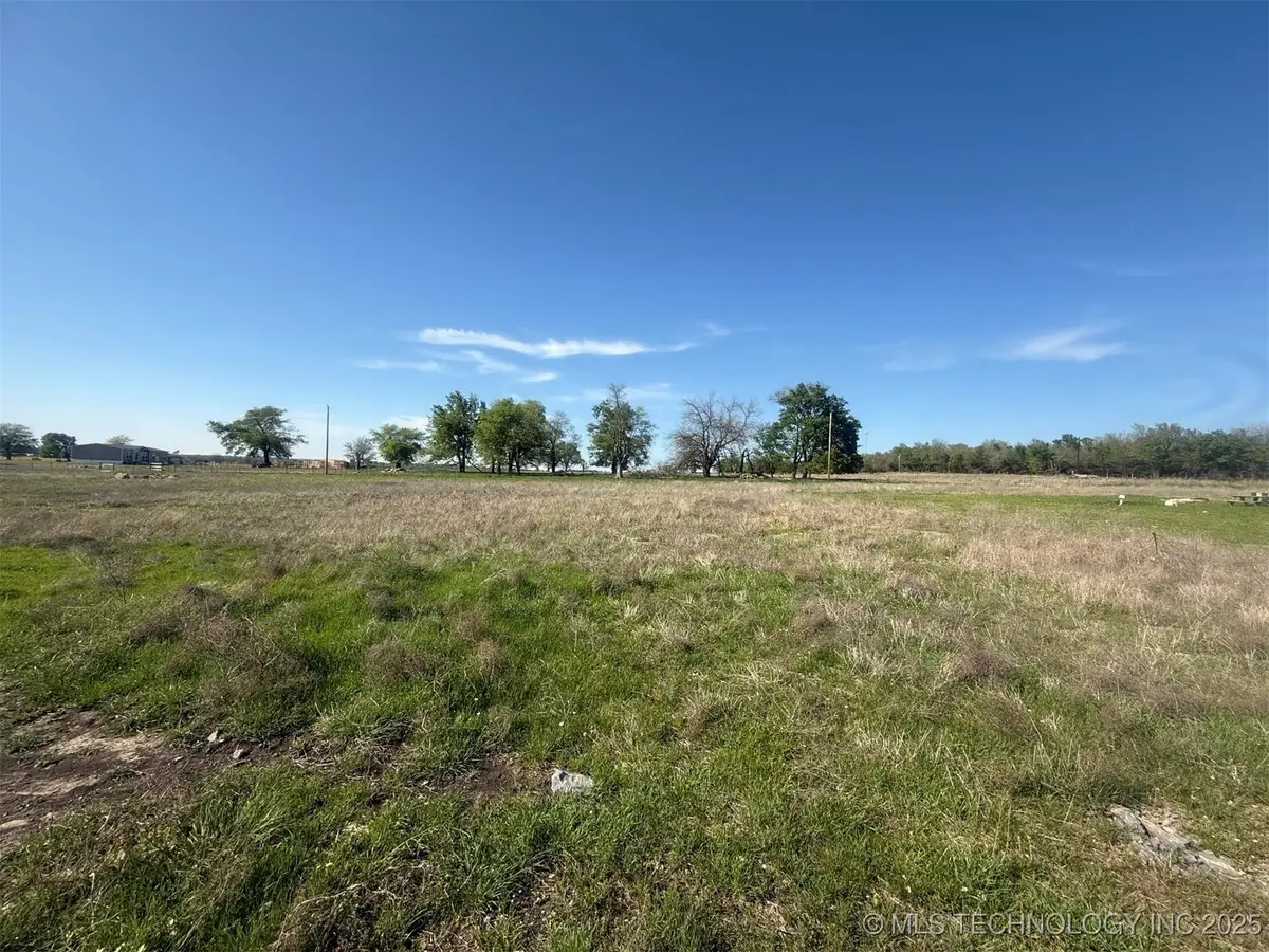 16920 W 828 Road, Tahlequah, OK 74464 - Image #1