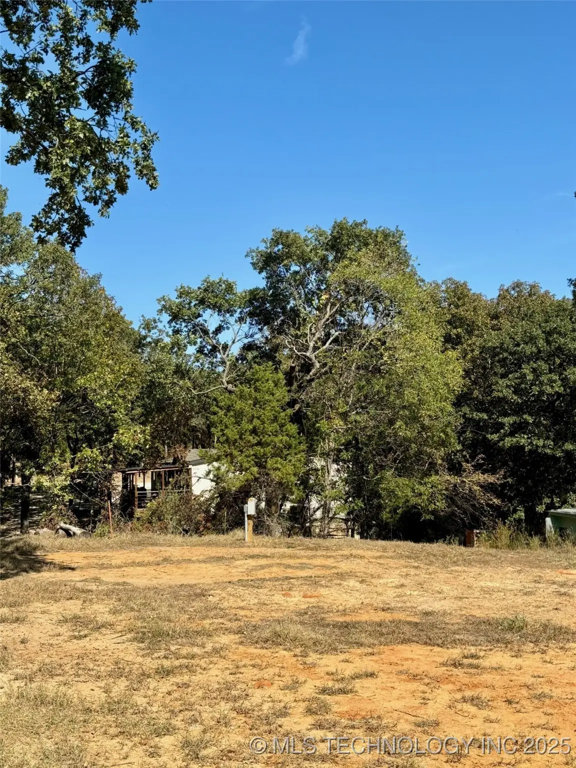 10730 Wisteria Lane, Kingston, OK 73439 - Image #1