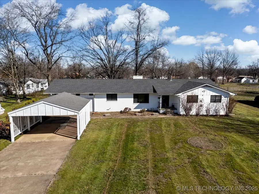 509 NE 10th Street, Wagoner, OK 74467 - Image #3