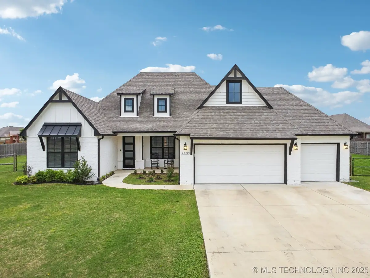 1992 E 173rd Street S, Mounds, OK 74047 - Image #1