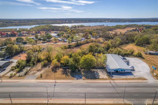 2100 Hwy 59, Grove, OK 74344