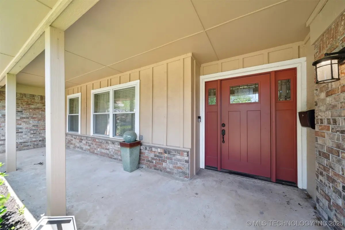 9123 E 38th Street, Tulsa, OK 74145 - Image #1