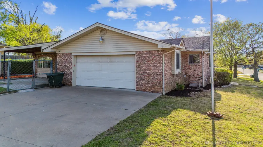 204 E Saddlerock Road, Sand Springs, OK 74063 - Image #3