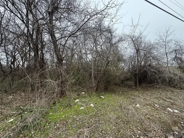 2280 Washington Avenue, Muskogee, OK 74401