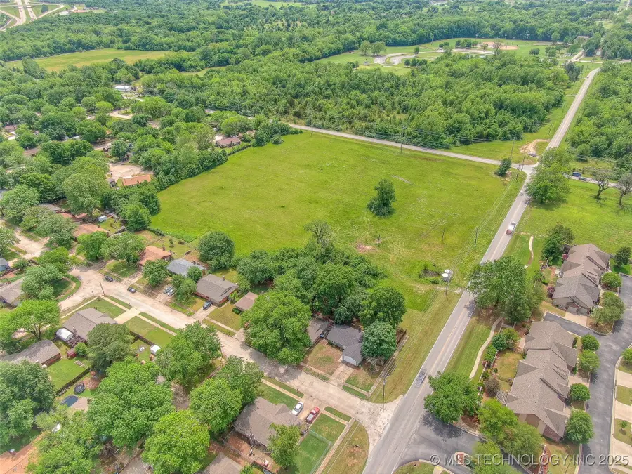 E 111th Street, Broken Arrow, OK 74011 - Image #3