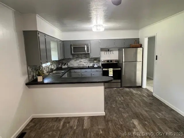 807 NE 5th, Antlers, OK 74523 - #3