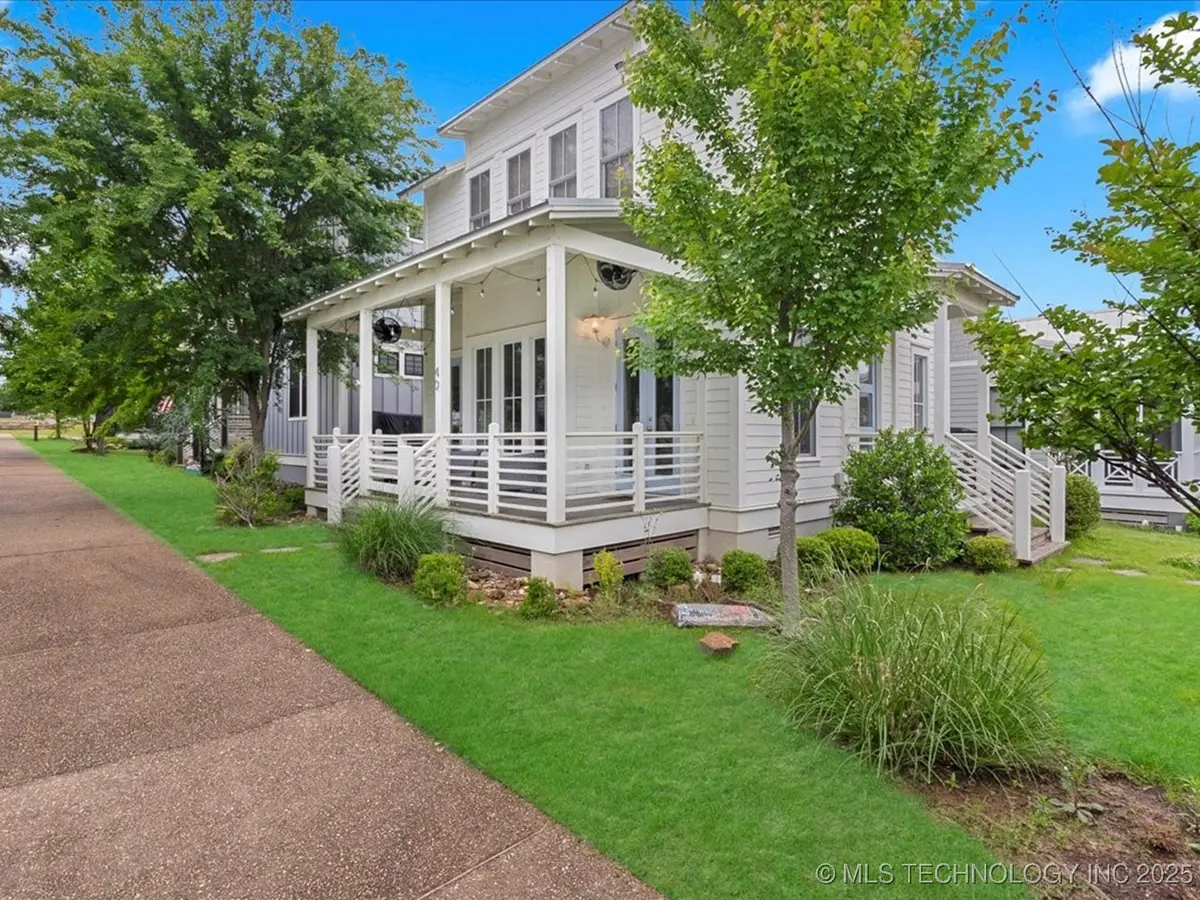 40 Center Lane N, Carlton Landing, OK 74432 - #1
