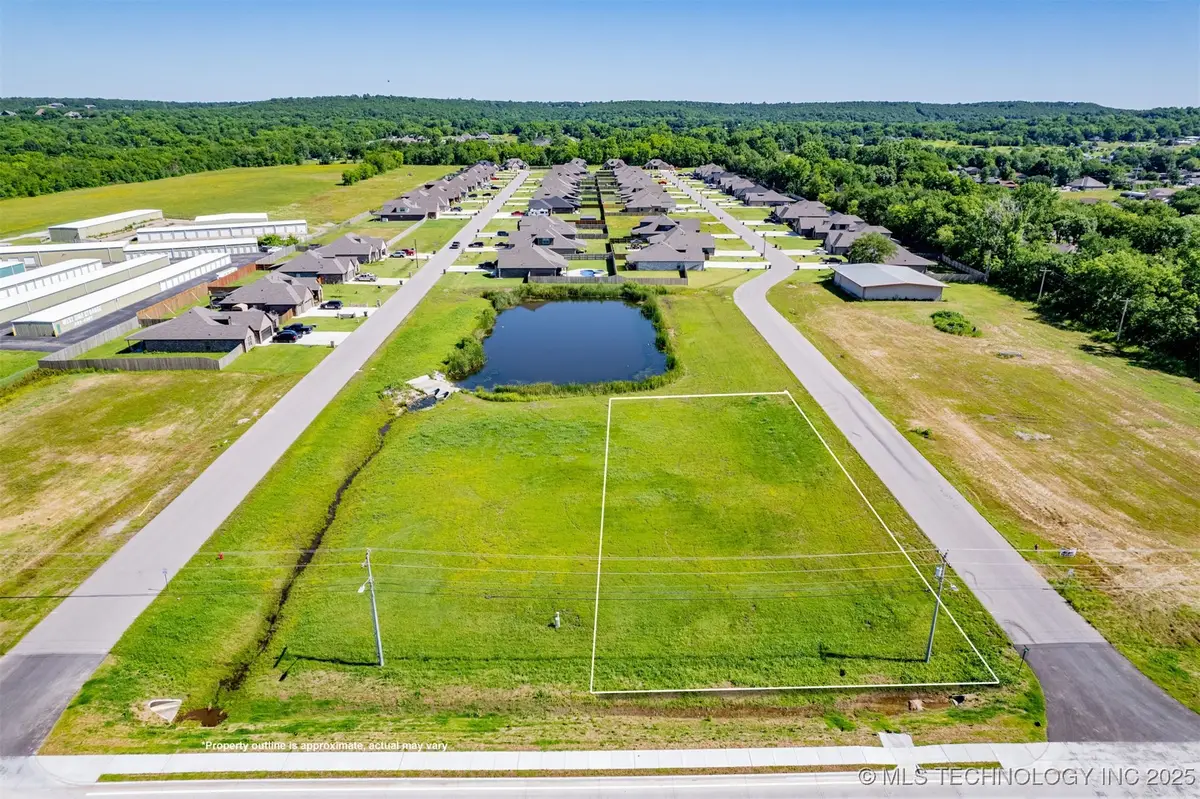 103 Phillips Street, Skiatook, OK 74070 - Image #1