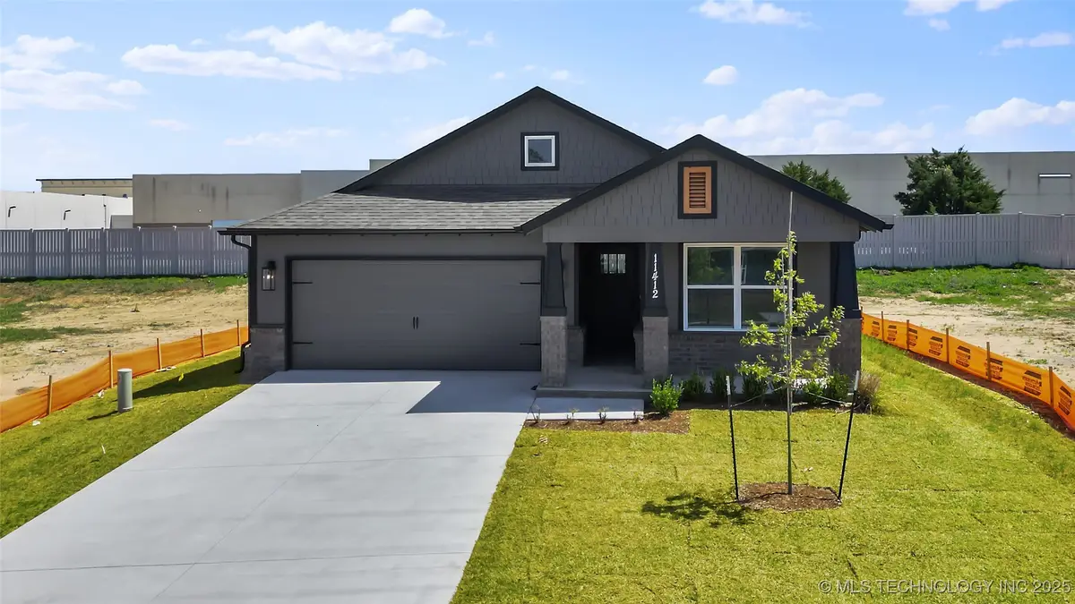 11412 E 93rd Place, Owasso, OK 74055 - Image #1