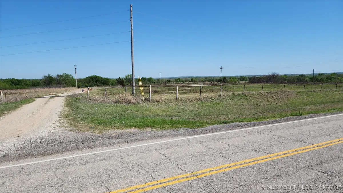 Hwy 18 Highway, Pawnee, OK 74058 - Image #1