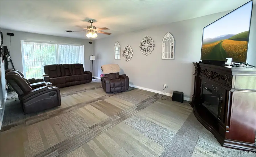 912 Elm, Ardmore, OK 73401 - Image #2