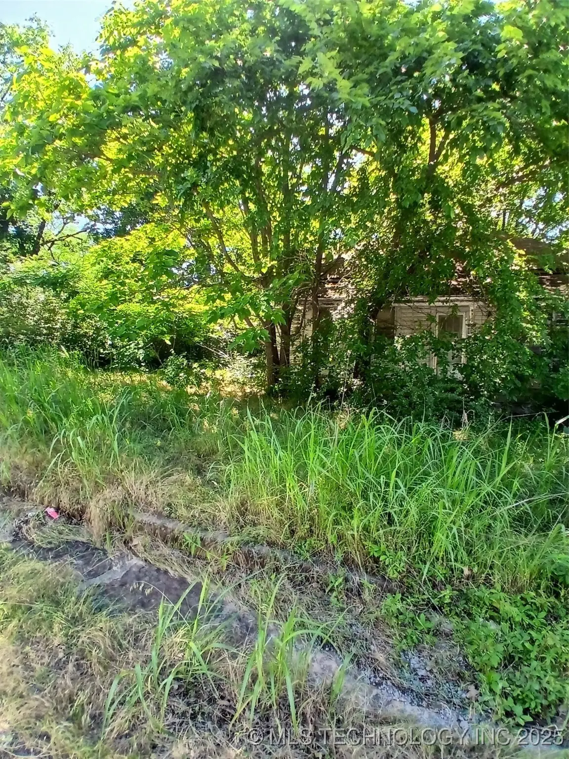 306 Hailey Street, Haileyville, OK 74546 - Image #1