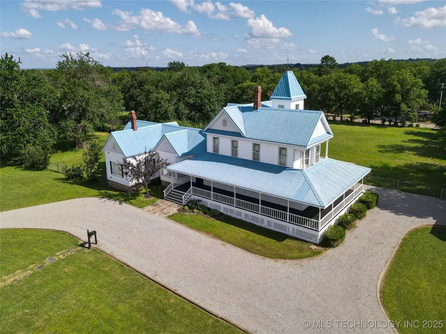 14 E Smith Avenue, McAlester, OK 74501 - Image #2