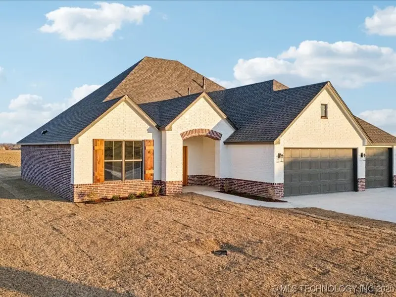 14045 N 54th East Avenue, Collinsville, OK 74021 - Image #2