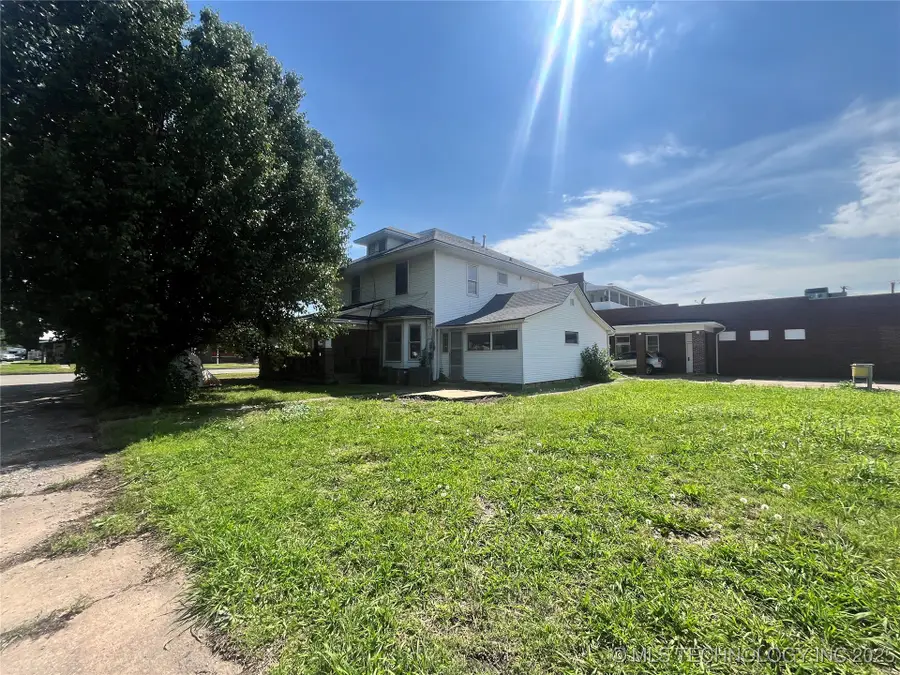 225 E 6th Street, Pawhuska, OK 74056 - Image #3