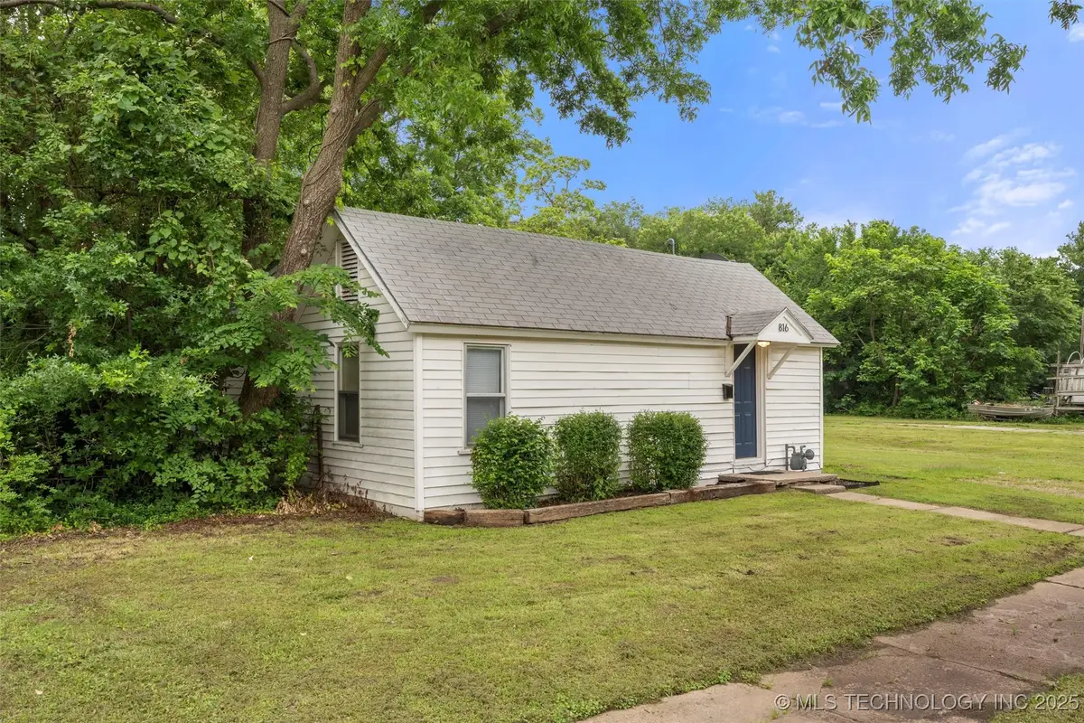 816 S Choctaw Avenue, Bartlesville, OK 74003 - Image #1