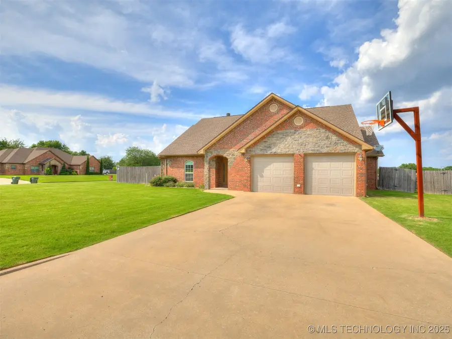 600 Club House Drive, Muskogee, OK 74403 - Image #2