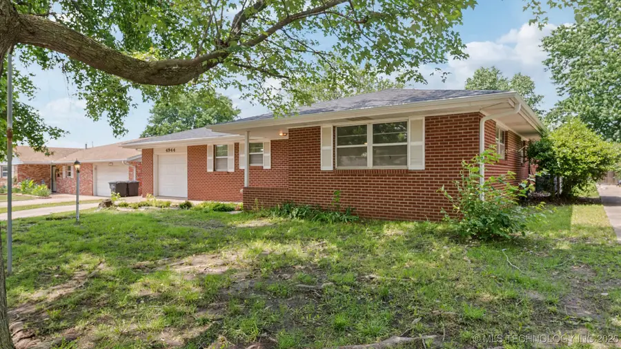 4944 Cornell Drive, Bartlesville, OK 74006 - Image #2