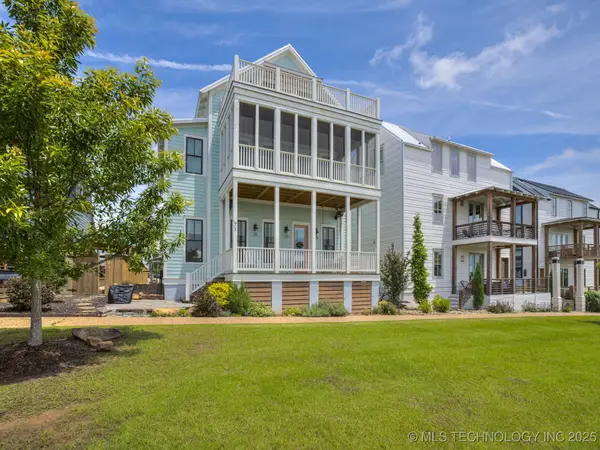 71 Lower Greenway, Carlton Landing, OK 74432