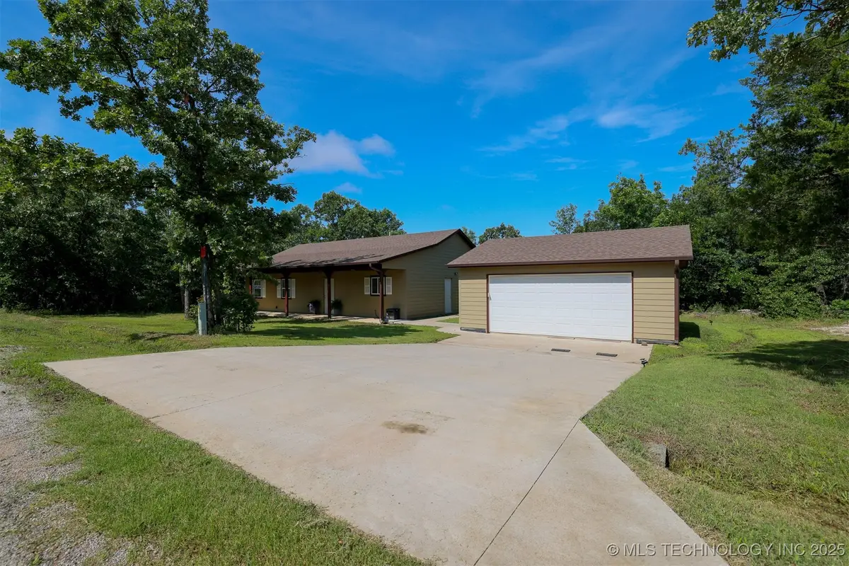 107 Maple Circle, Sand Springs, OK 74063 - Image #1