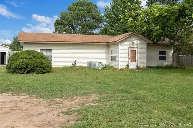 882 Stephens Road, Eufaula, OK 74432 - Image #1