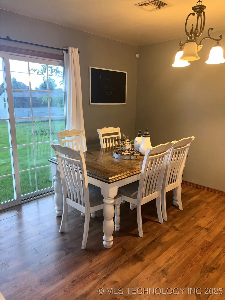 1314 Ford Circle Drive, Wagoner, OK 74467 - Image #2