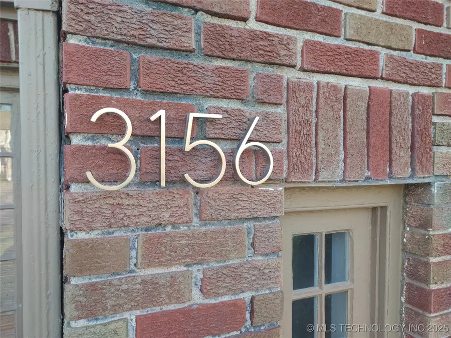 3156 S Madison Avenue, Tulsa, OK 74105 - Image #2