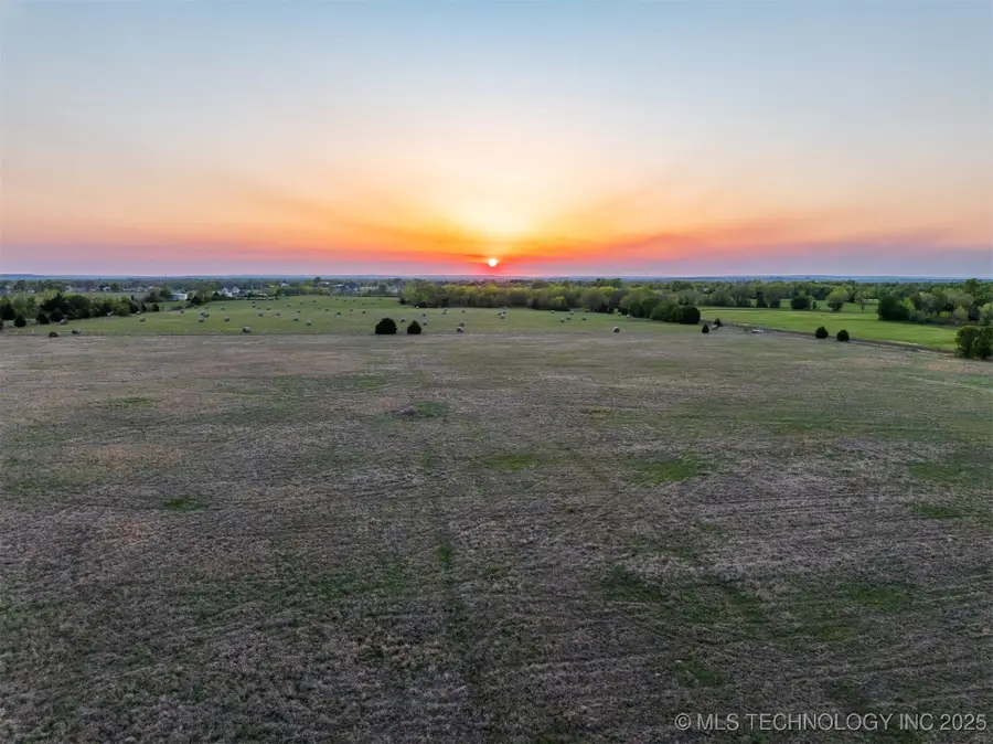 1 N Memorial Drive, Owasso, OK 74055 - Image #2